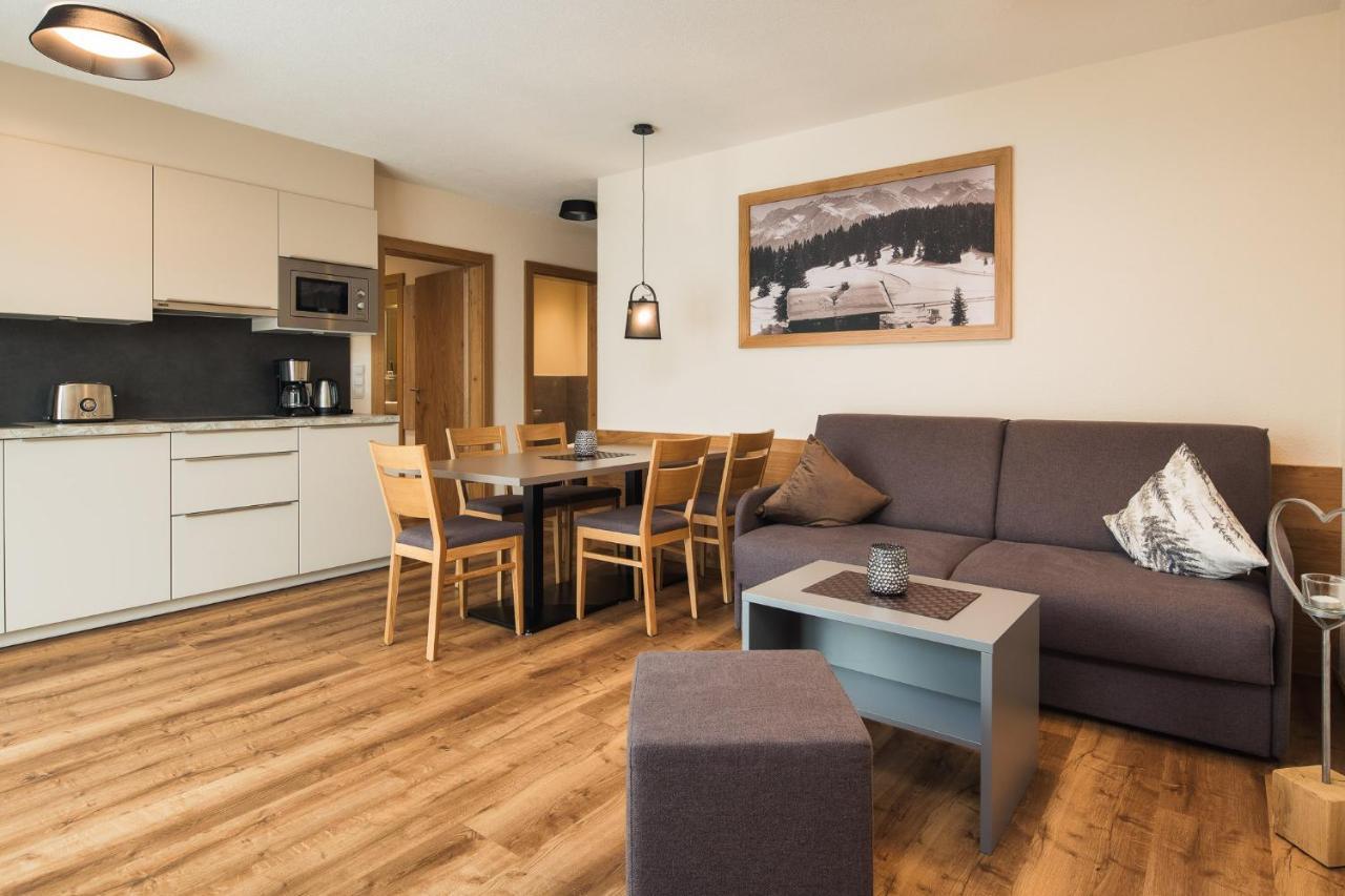 Gabriela Appartements Серфаус Экстерьер фото